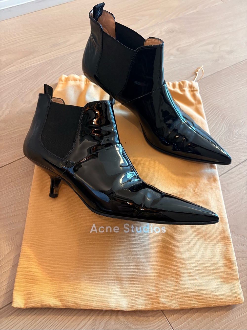 Acne Studios Black Patent Leather Pointed Toe Kitten Heel Ankle Boots